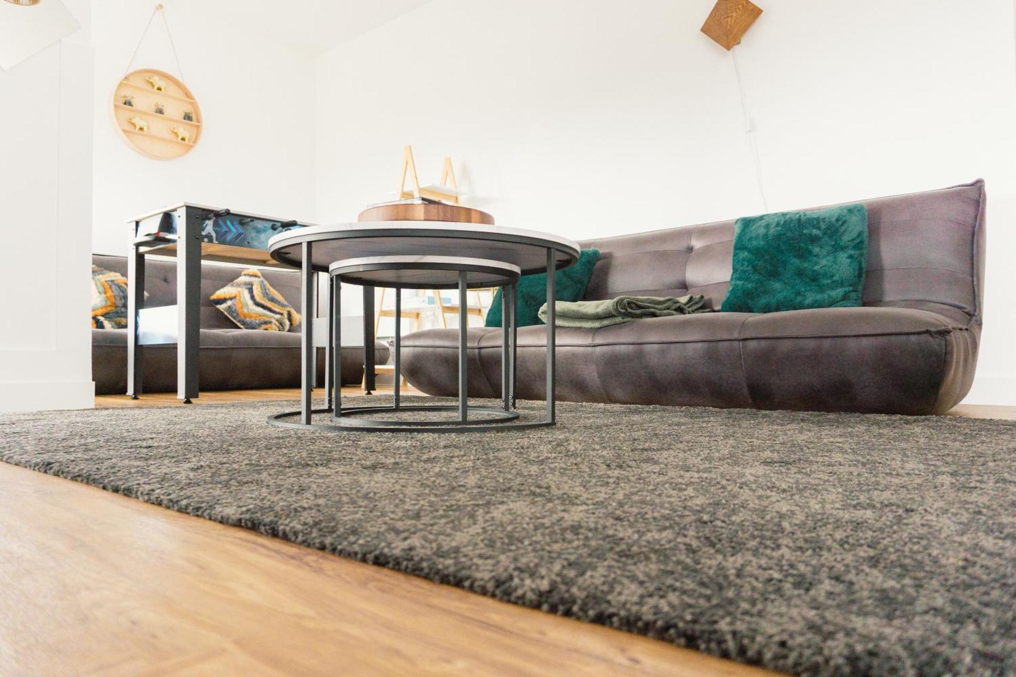 Manchester'S Luxurious 2-Bed Haven With Balcony - Canal Views & Proximity To Manchester United Exterior photo